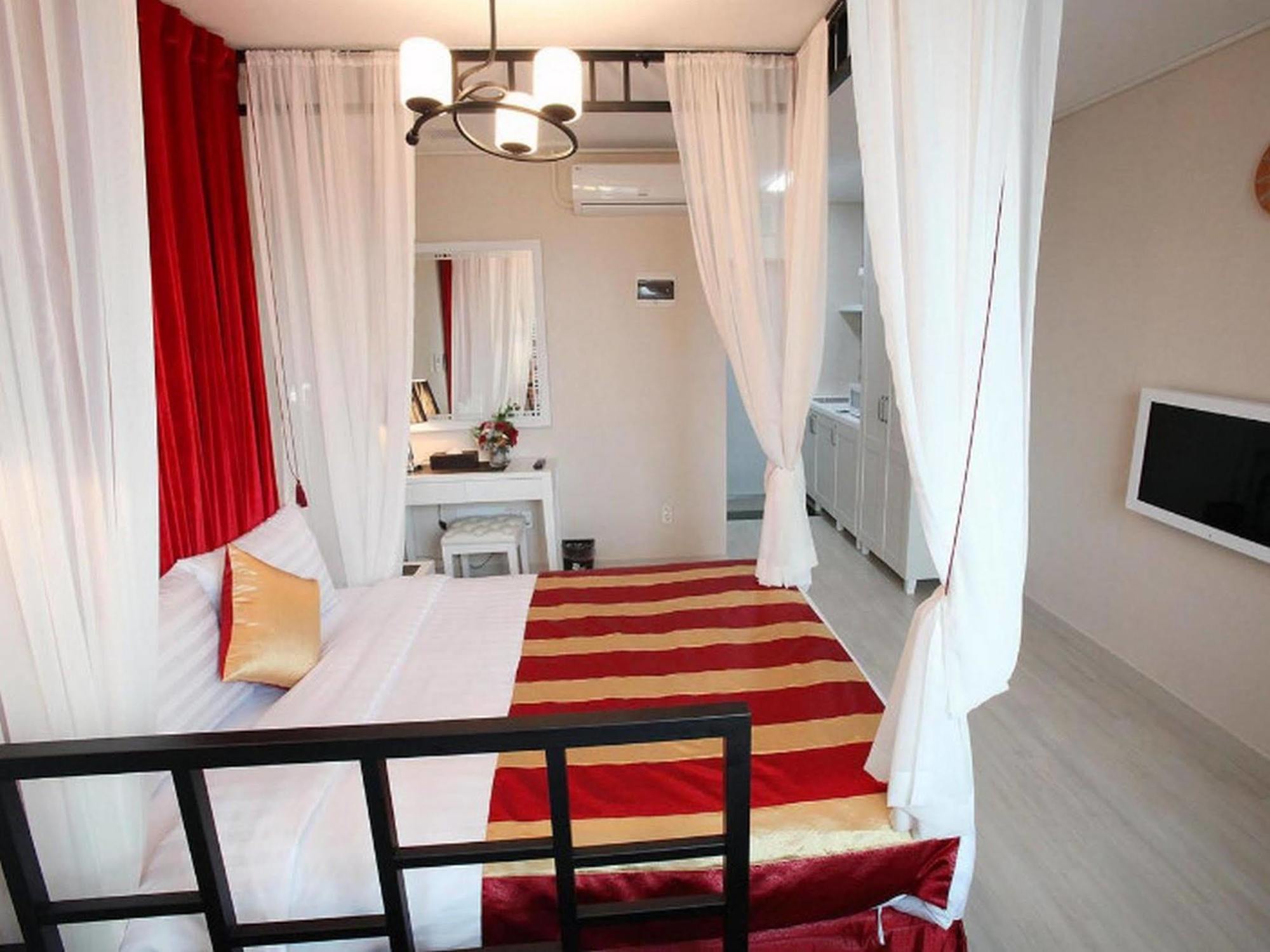 Coop City Hotel Oryu Station Séoul Extérieur photo